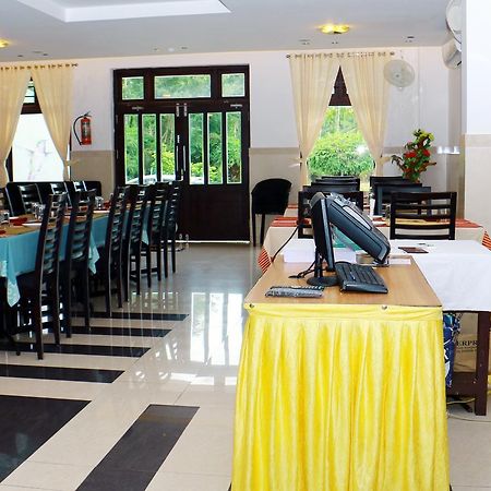 Hotel Soorya Regency Malappuram Exteriör bild